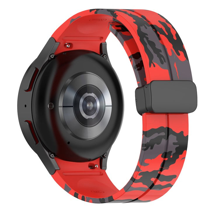 For Samsung Galaxy Watch 5 Pro 45mm Silicone Watch Band Adjustable Camouflage Strap with Magnetic Folding Buckle - Camouflage Red