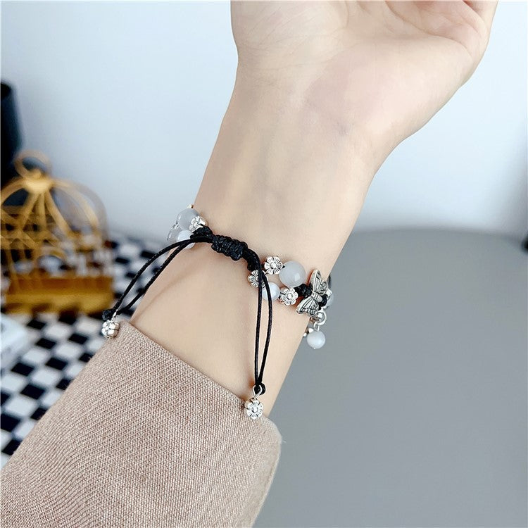 Butterfly Decor Beaded Bracelet for Apple Watch 10 46mm / Ultra 2 / Ultra 49mm / 9 8 7 45mm / SE (2023) SE (2022) SE 6 5 4 44mm / 3 2 1 42mm Watch Band - Black