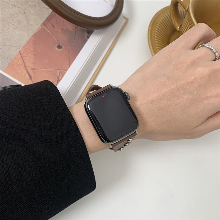 For Apple Watch 10 46mm / Ultra 2 / Ultra 49mm / 9 8 7 45mm / SE (2023) SE (2022) SE 6 5 4 44mm / 3 2 1 42mm Soft Plush Watch Band - Dark Brown