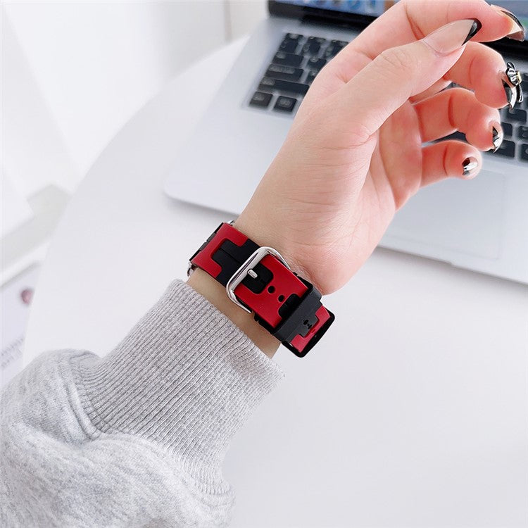 For Apple Watch 10 46mm / Ultra 2 / Ultra 49mm / 9 8 7 45mm / SE (2023) SE (2022) SE 6 5 4 44mm / 3 2 1 42mm Silicone Watch Band - Baby Blue / White