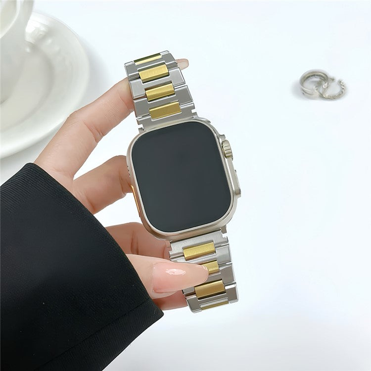 For Apple Watch 10 46mm / Ultra 2 / Ultra 49mm / 9 8 7 45mm / SE (2023) SE (2022) SE 6 5 4 44mm / 3 2 1 42mm Metal Watch Strap - Silver / Gold