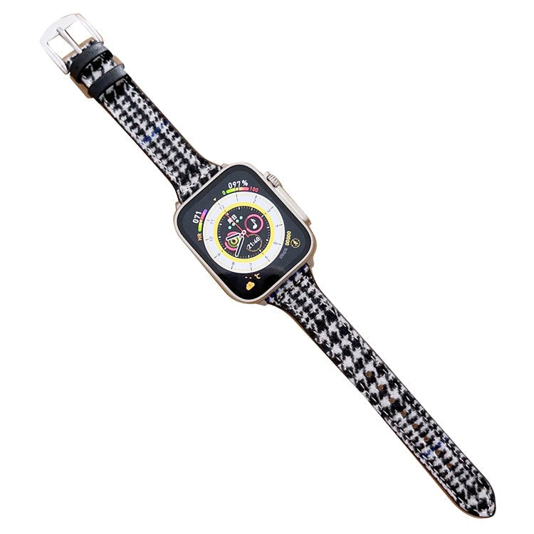 For Apple Watch Series 10 42mm / 9 8 7 41mm / SE (2023) SE (2022) SE 6 5 4 40mm / 3 2 1 38mm Woolen Watch Band - Fine Black / White