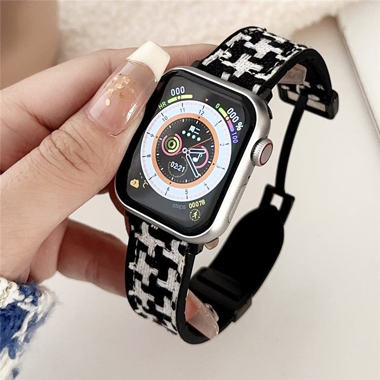 For Apple Watch 10 46mm / Ultra 2 / Ultra 49mm / 9 8 7 45mm / SE (2023) SE (2022) SE 6 5 4 44mm / 3 2 1 42mm Nylon+Silicone Strap - Black+White