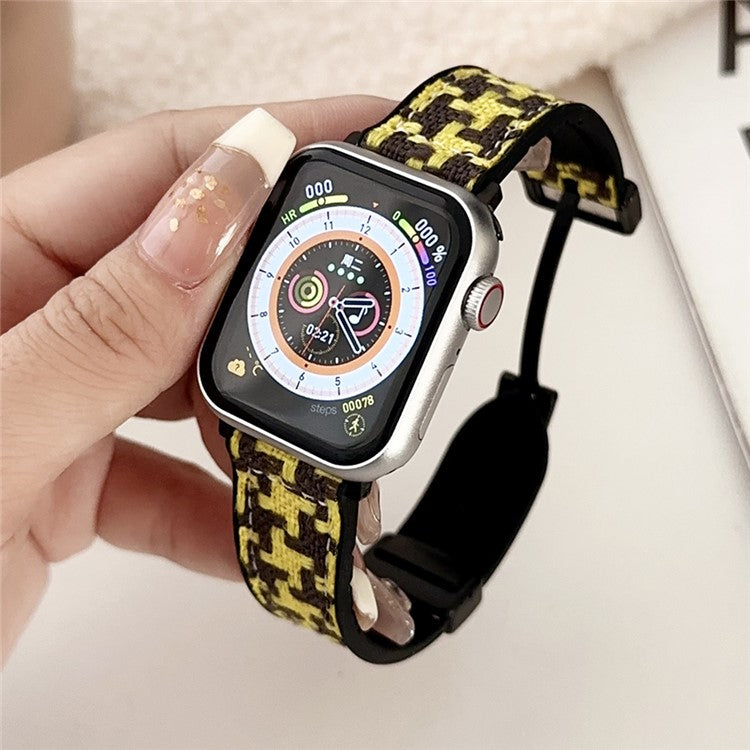 For Apple Watch 10 46mm / Ultra 2 / Ultra 49mm / 9 8 7 45mm / SE (2023) SE (2022) SE 6 5 4 44mm / 3 2 1 42mm Nylon+Silicone Strap - Yellow+Black