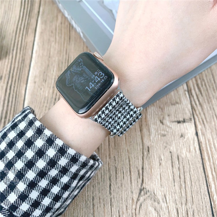 For Apple Watch Series 10 42mm / 9 8 7 41mm / SE (2023) SE (2022) SE 6 5 4 40mm / 3 2 1 38mm Nylon Watch Strap - Mini Grids