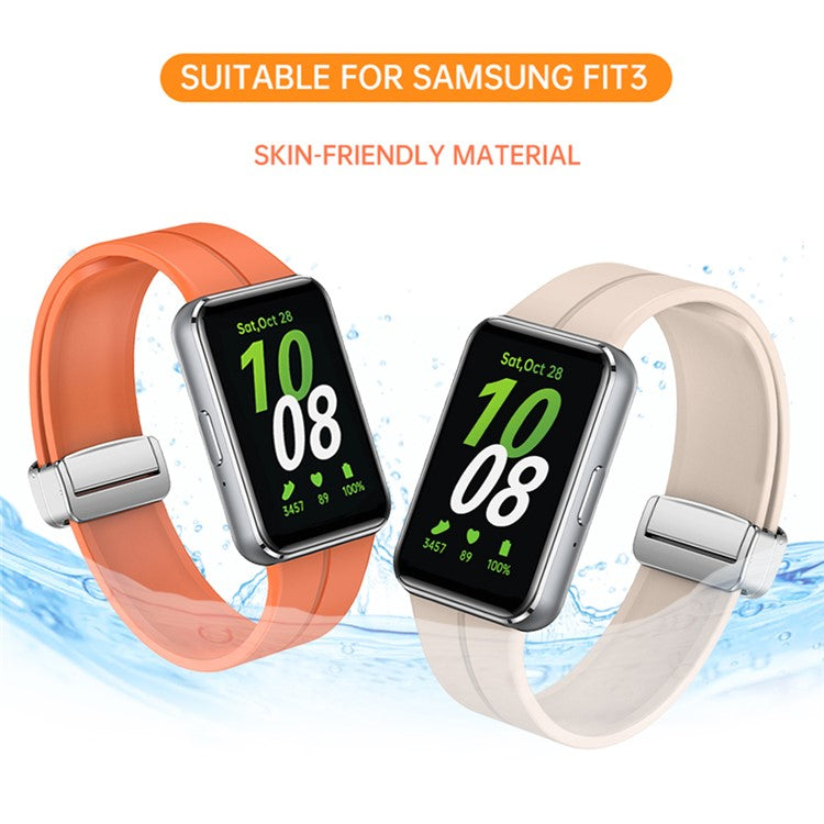 For Samsung Galaxy Fit3 Replacement Wrist Band Soft Silicone Watch Band with Magnetic Folding Buckle - Starlight