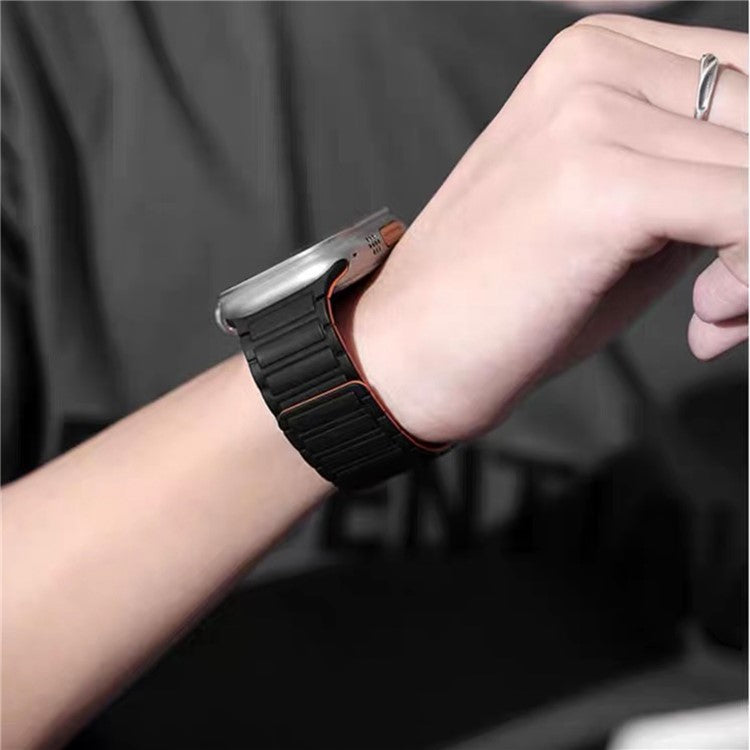 KALEBOL Watch Strap For Apple Watch Series 10 42mm / 9 8 7 41mm / SE (2023) SE (2022) SE 6 5 4 40mm / 3 2 1 38mm Magnetic Silicone Band - Starlight