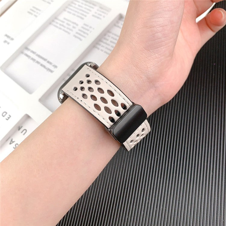 Watch Band For Apple Watch Series 10 42mm / 9 8 7 41mm / SE (2023) SE (2022) SE 6 5 4 40mm / 3 2 1 38mm Hollow-Out Leather Strap - Starlight