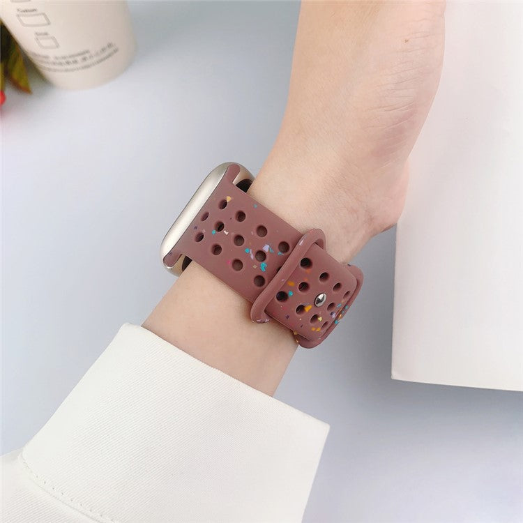 For Apple Watch 10 46mm / Ultra 2 / Ultra 49mm / 9 8 7 45mm / SE (2023) SE (2022) SE 6 5 4 44mm / 3 2 1 42mm Confetti Decor Silicone Strap - Smoky Purple