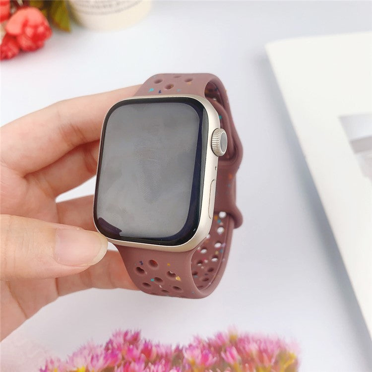 For Apple Watch 10 46mm / Ultra 2 / Ultra 49mm / 9 8 7 45mm / SE (2023) SE (2022) SE 6 5 4 44mm / 3 2 1 42mm Confetti Decor Silicone Strap - Smoky Purple