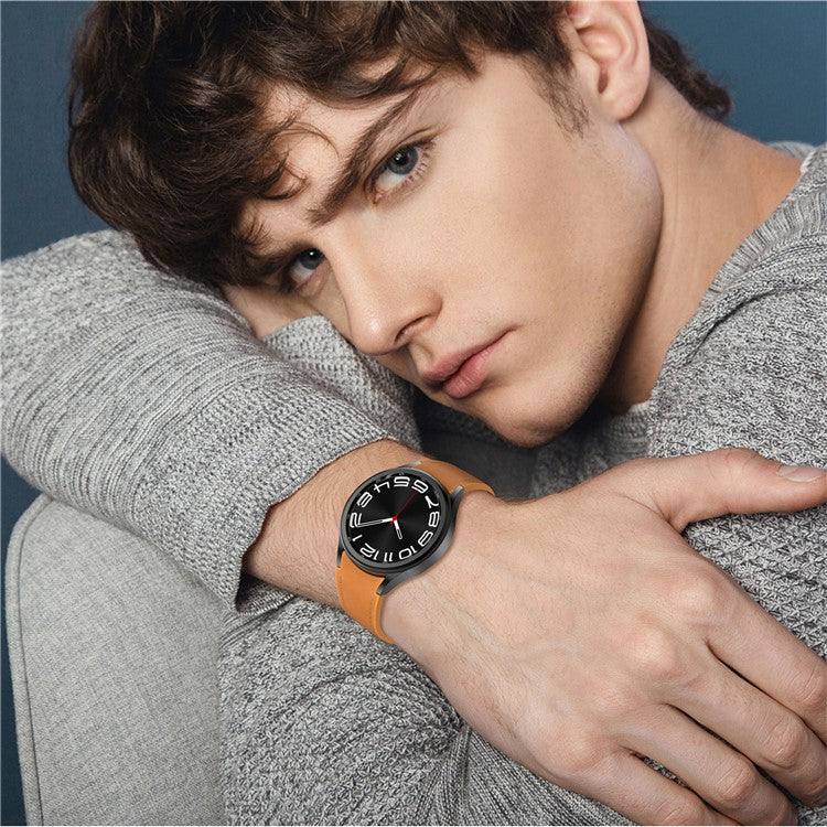 For Samsung Watch FE 40mm / Watch4 Classic Active / Watch 5 / Watch6 Classic Silicone+Leather Band Smartwatch Strap - Light Brown+Silver Buckle