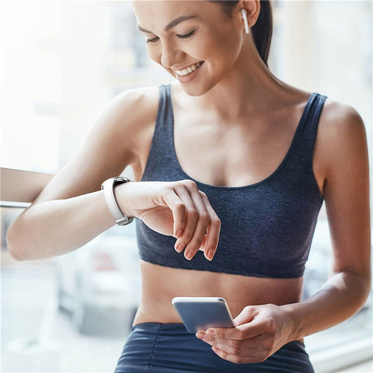 For Samsung Watch FE 40mm / Watch4 Classic Active / Watch 5 / Watch6 Classic Magnetic Buckle Leather+Silicone Strap - White+Silver Buckle