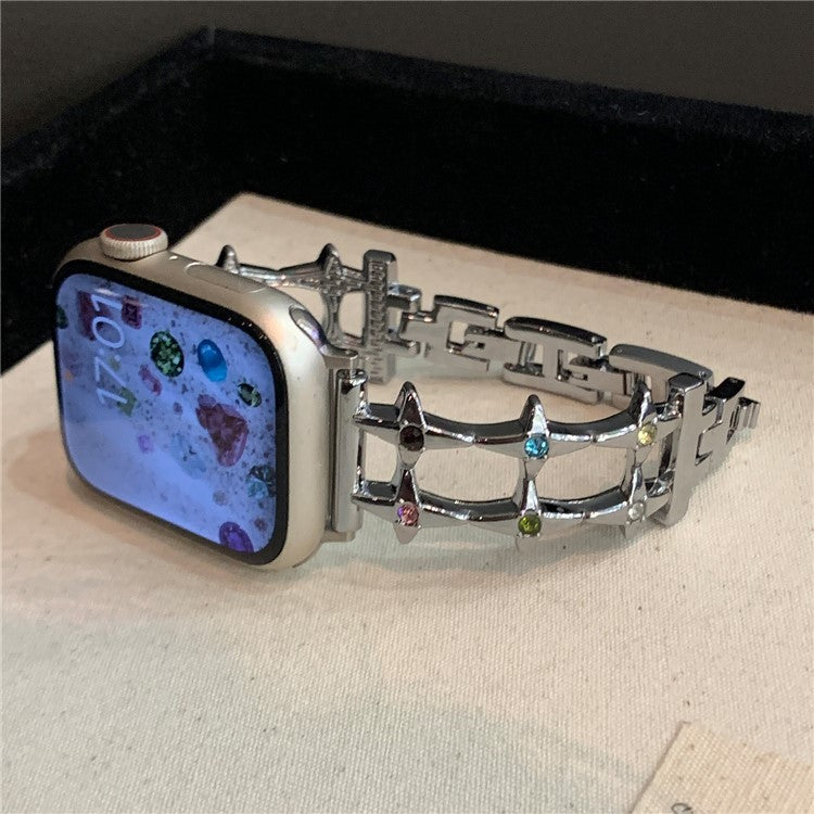 For Apple Watch 10 46mm / Ultra 2 / Ultra 49mm / 9 8 7 45mm / SE (2023) SE (2022) SE 6 5 4 44mm / 3 2 1 42mm Strap Metal Watch Band - Silver