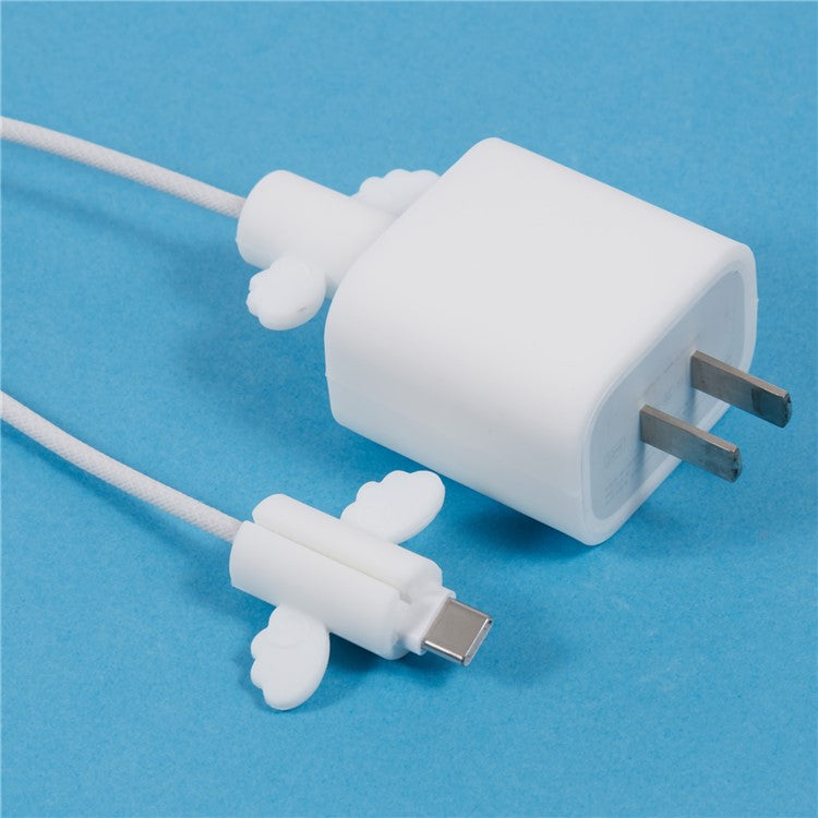 Solid Color Wings Protective Sleeve for Apple iPhone 18 / 20W Charger Cover + 2Pcs Data Cable Saver Silicone Case - White