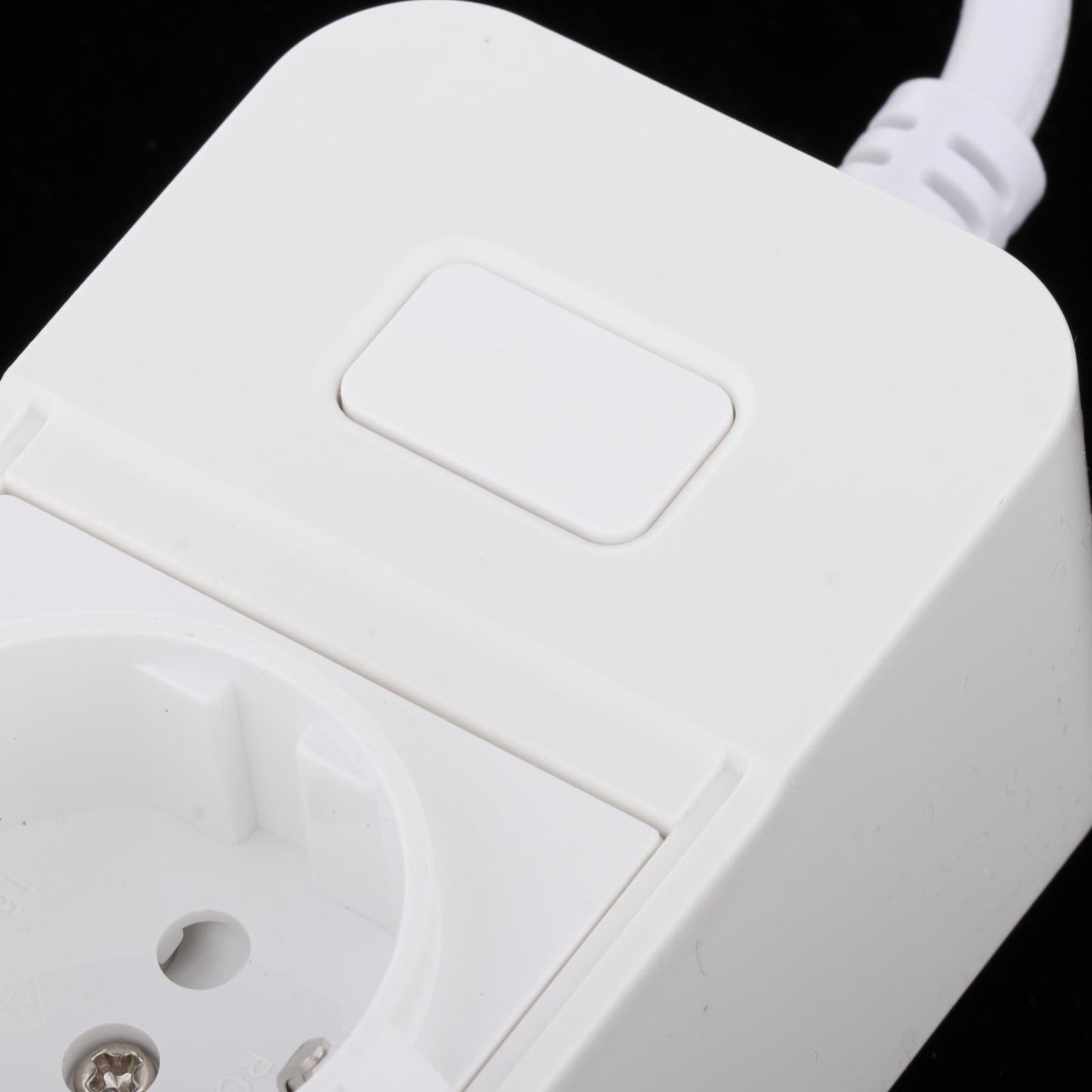 EU Plug Wifi Smart Electrical Socket Power Strip Surge Protection for Office