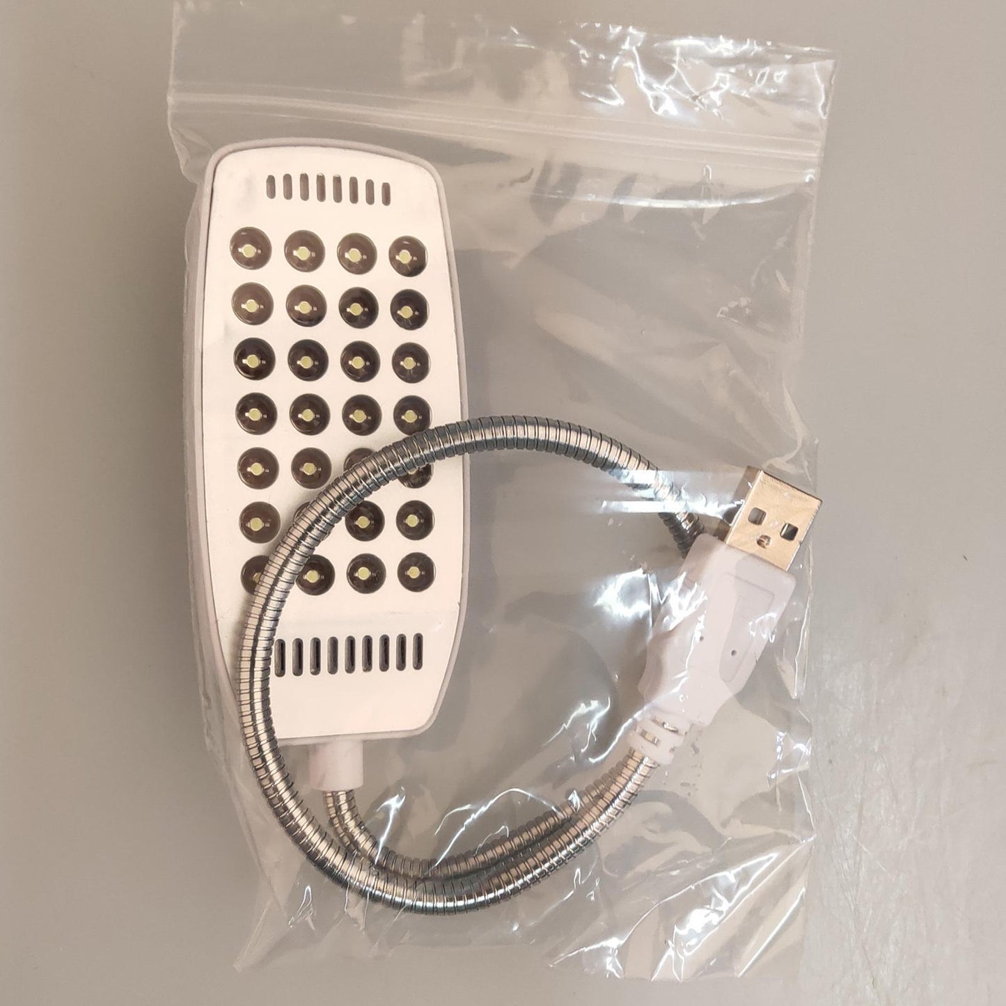 USB Portable Lamp 28 LED Gooseneck for Laptop PC MAC Computer white Bagged