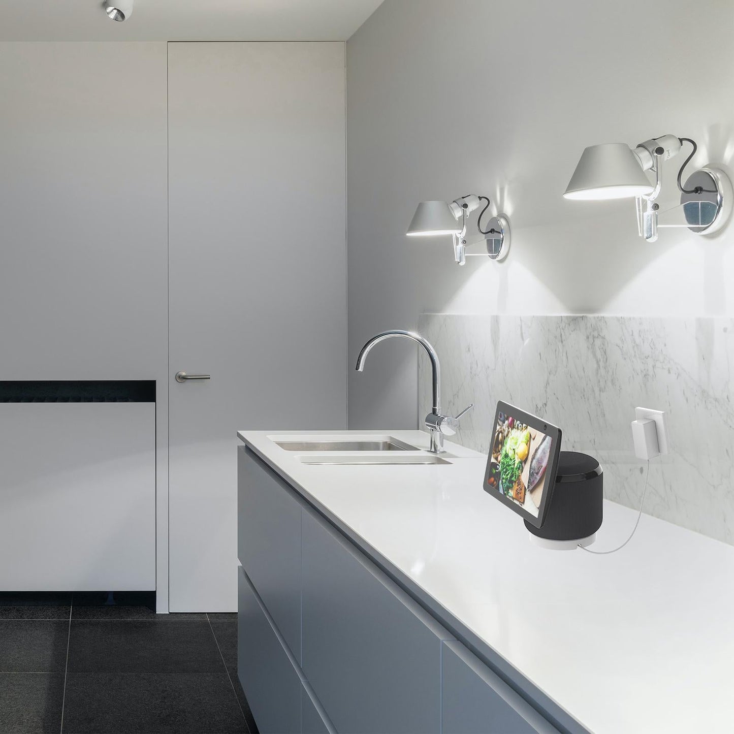 Compact Holder Stand Bracket for Echo Show 10 Smart Speaker White