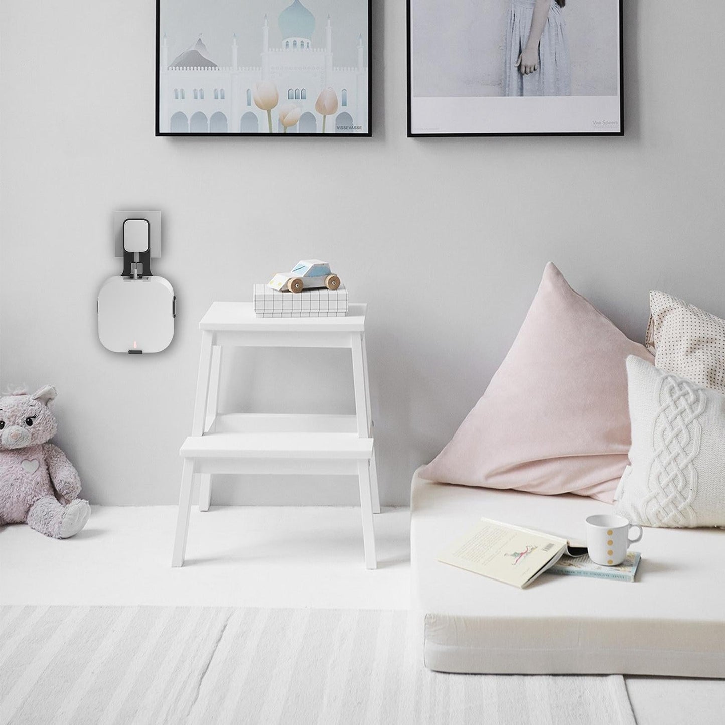 Wall Mount Shelf Bracket for Eero Pro 6 Routers Shelf Space-saving Black