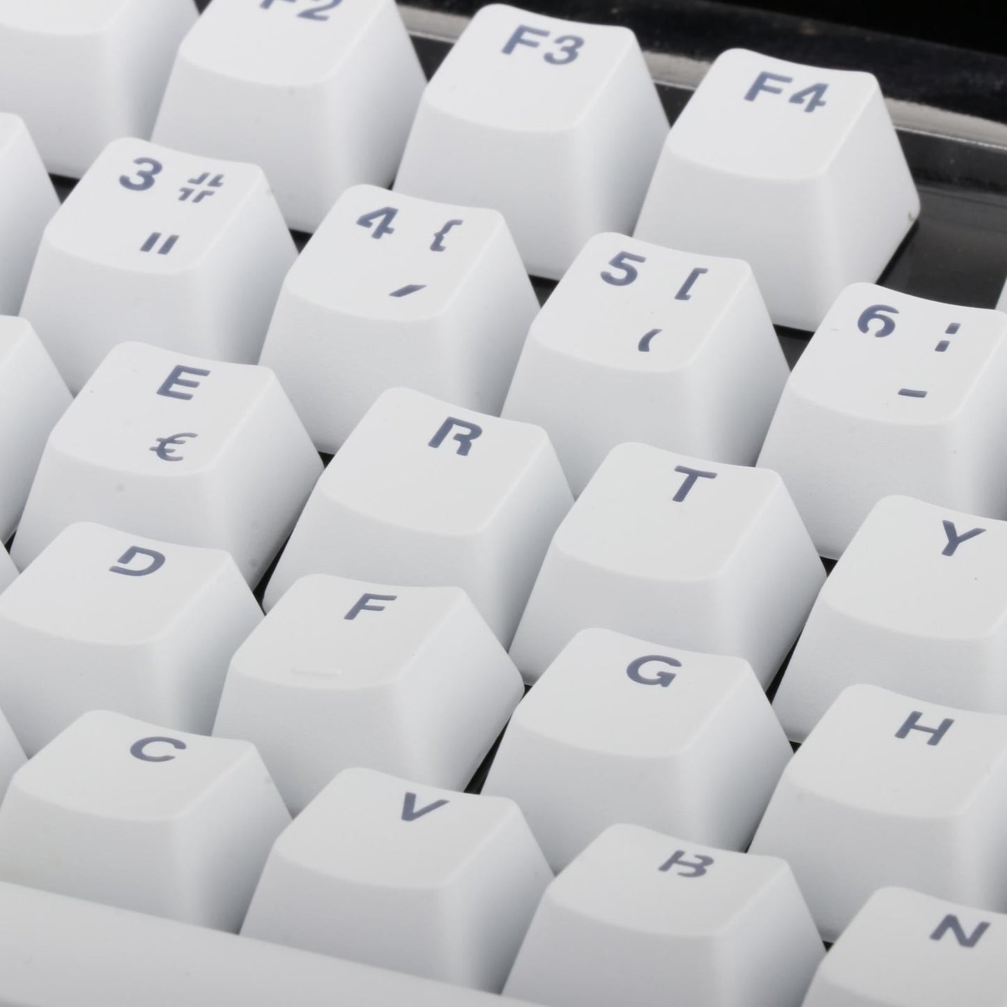 104 Key Caps PBT US Layout Keyset for CHERRY MX Mechanical Gaming Keyboard French White