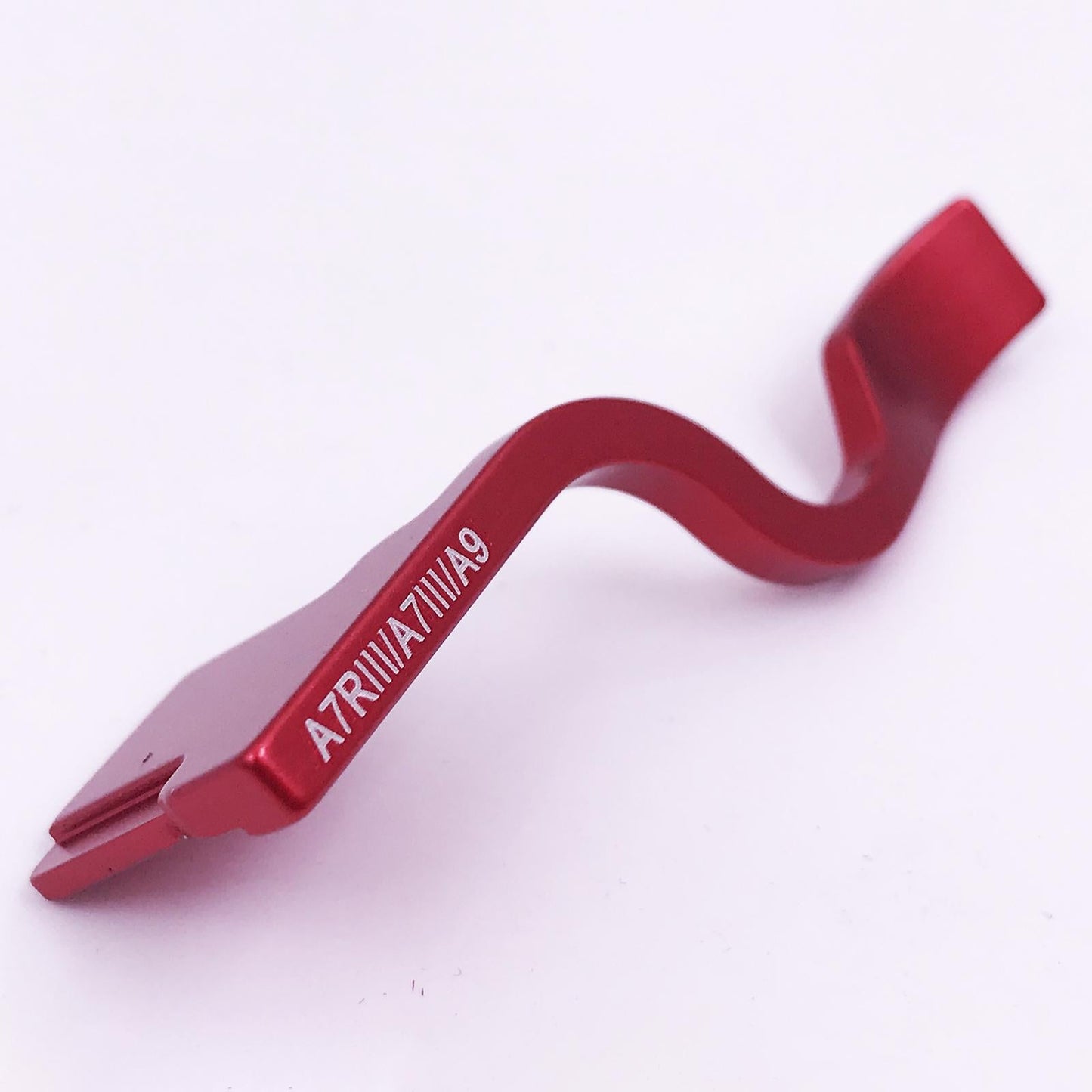 Thumb up Grip Metal Thumb Rest Hot Shoe Cover Protector for Sony A7R2 Red