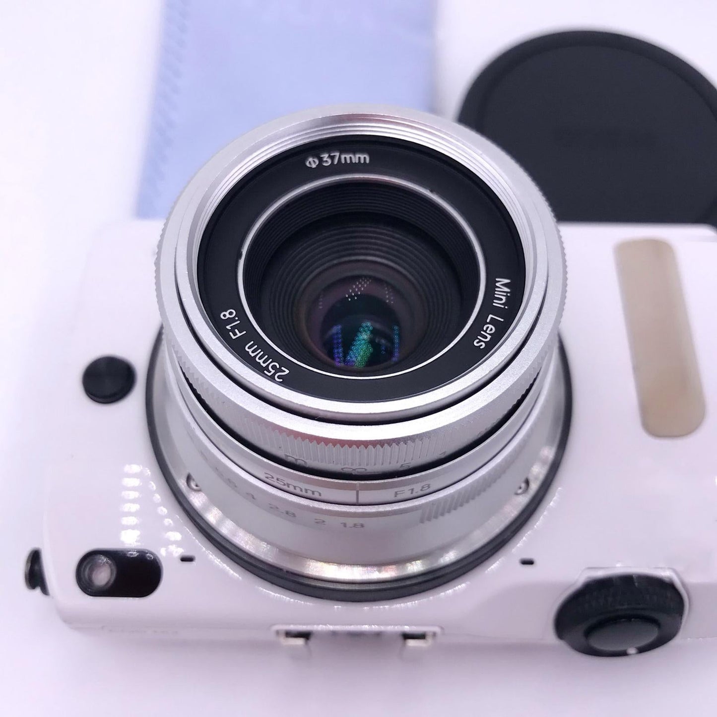 Prime Fixed Lens F/1.8 with Front Lens Cover for Micro Cameras EOS M