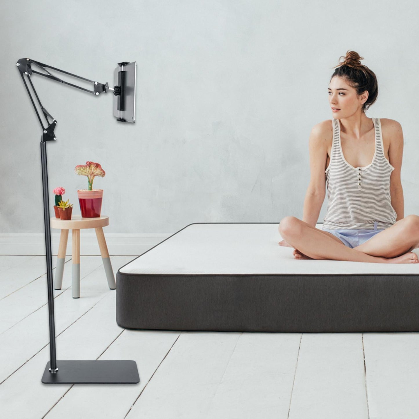 Hands Free Floor Stand Adjustable Bed Clip Holder For Tablet Black 175cm