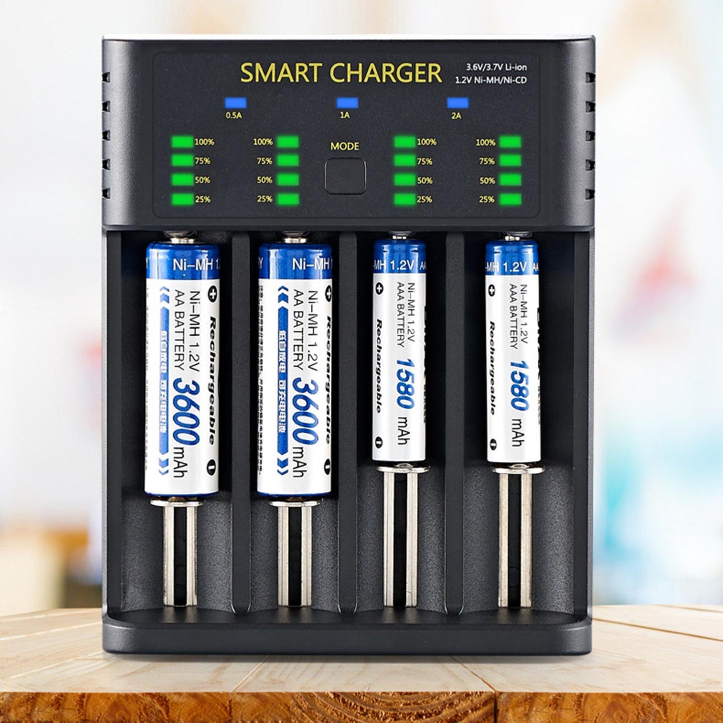 18650 Batteries Charger 4-Slot for LI-Ion Batteries 10440 14500 14650 16340