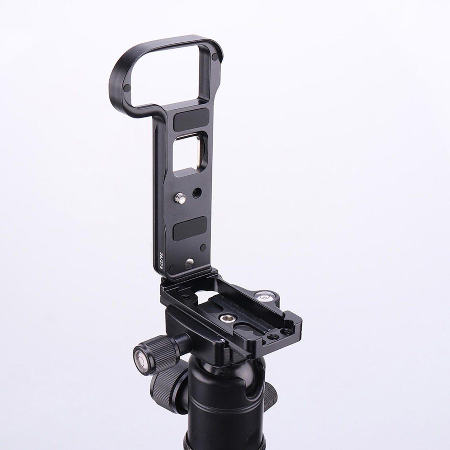 Quick Release Plate L Plate Bracket Universal for Nikon Z6 Z7 Z6II Z7II