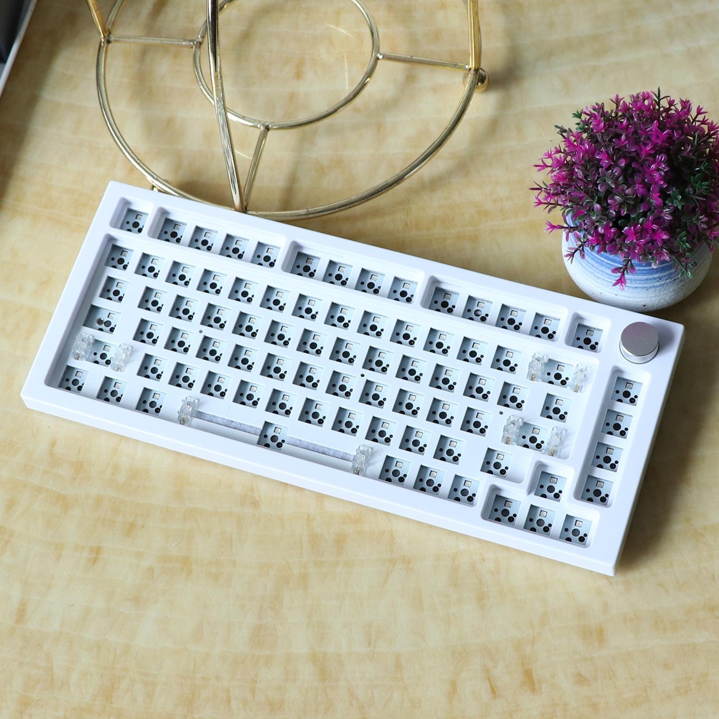 TESTER68 2-Mode Wireless BT5.0 and 2.4G Mechanical Keyboard Kit Option 1