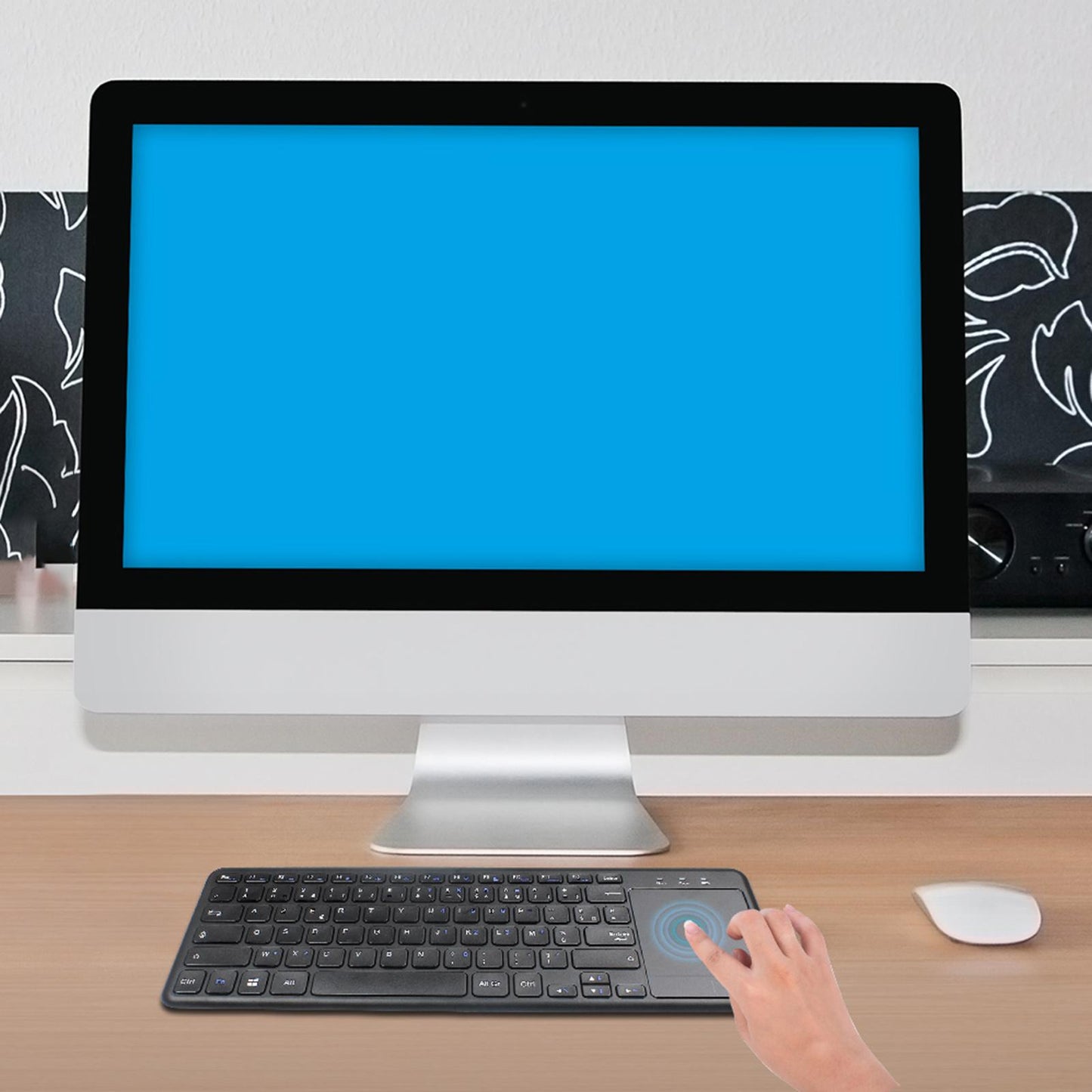 2.4G Wireless Keyboard with Multi Gesture Touchpad Cordless for Smart TV PC