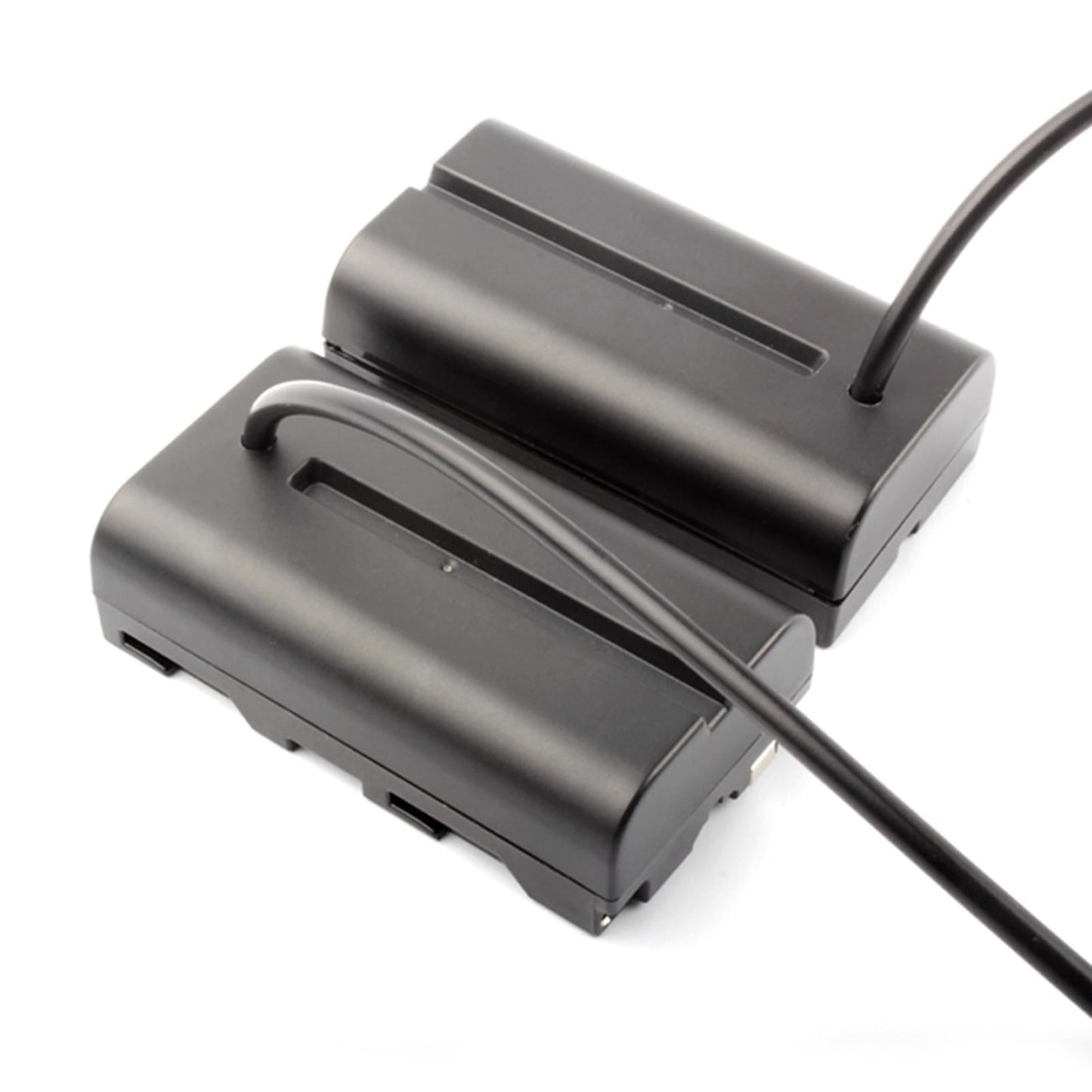 D-Tap to Dual Np-F550 Dummy Battery Coupler for Camera Monitor LED Lamps