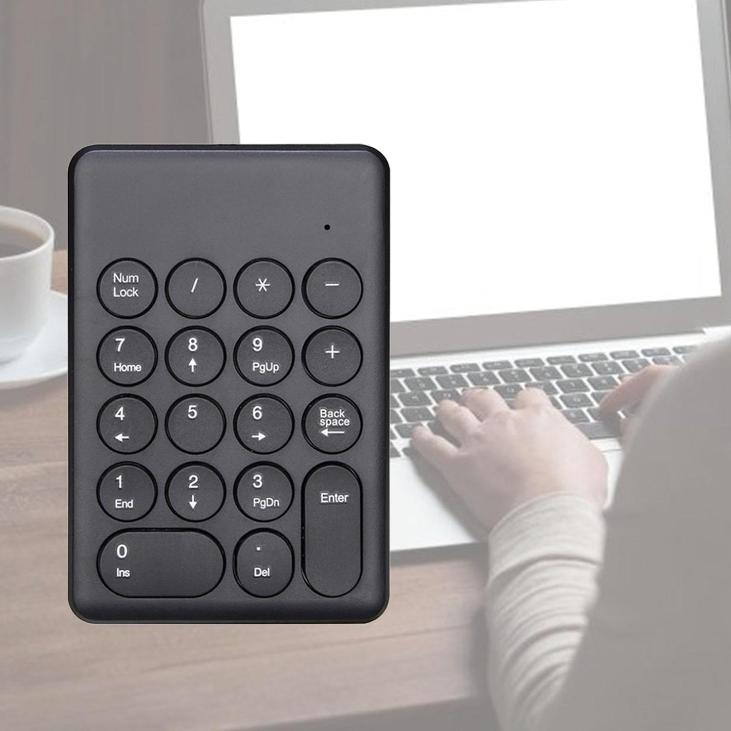 Portable 18 Keys 2.4G Wireless Numeric Keypad Number Numpad for PC Black