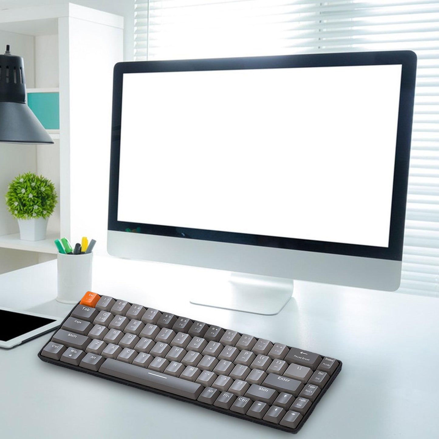 Mechanical Keyboard 2 Connection Methods PBT Key Caps Keypad for Laptop Style F