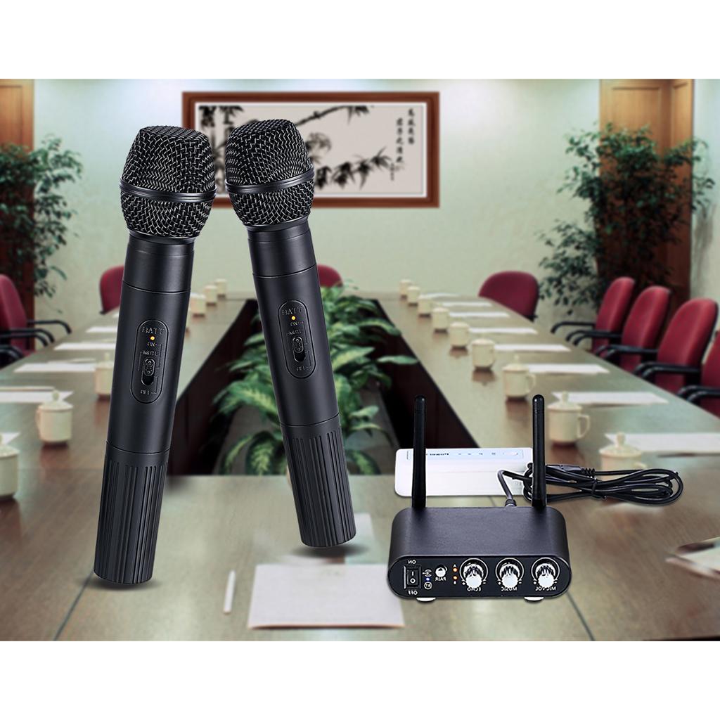 Wireless Handheld UHF Microphone Set for Karaoke Party Stage