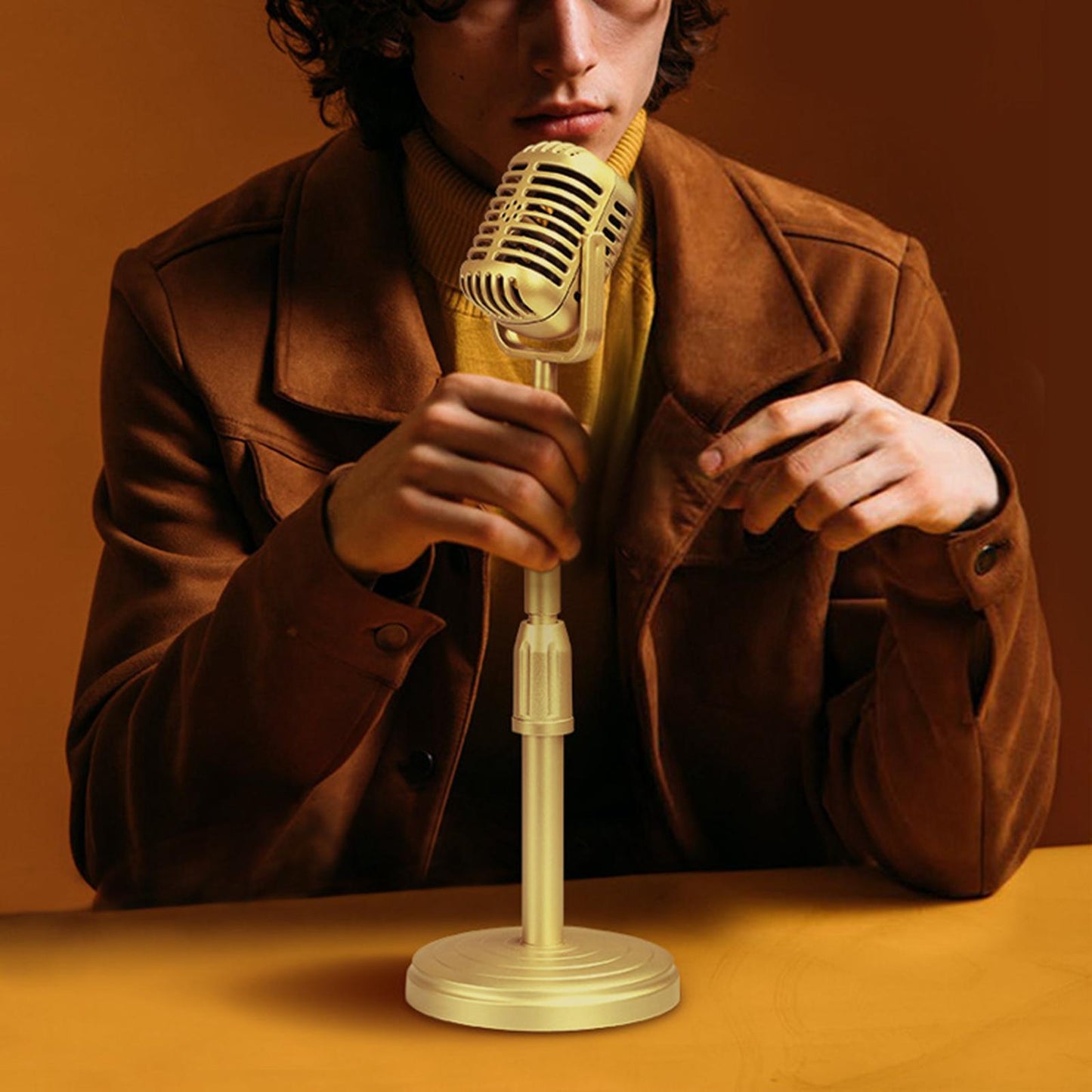 Simulation Classic Retro Vintage Style Mic Prop Photography with Stand Golden