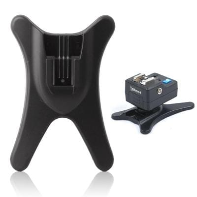 Universal Plastic Flashlight Hot Shoe Stand (Black)