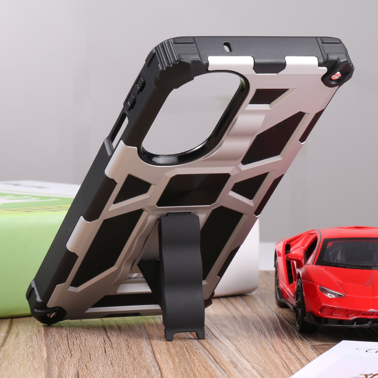 For Motorola Edge 30 Pro Shockproof TPU + PC Magnetic Protective Phone Case with Holder(Silver)