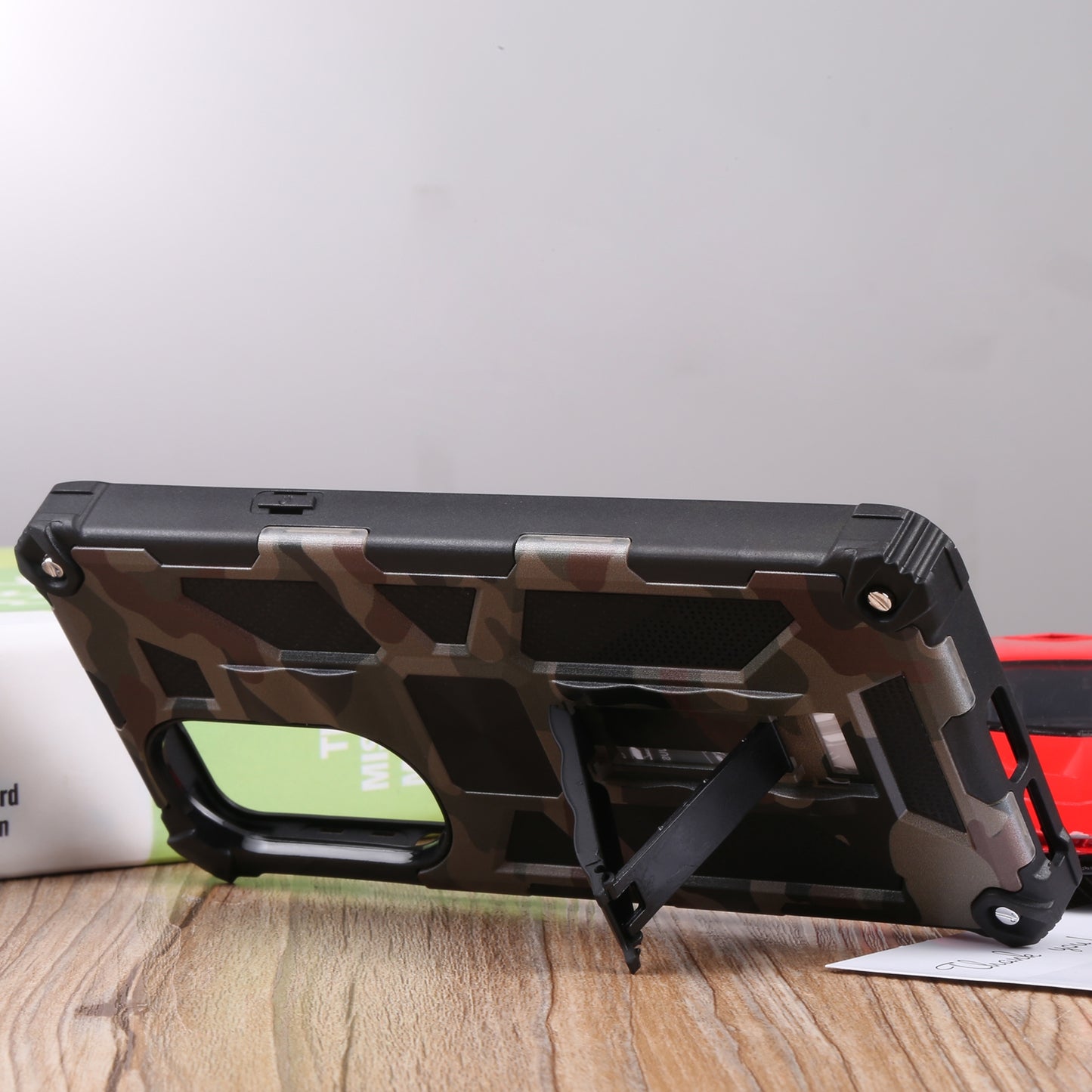 For Motorola Edge 30 Pro Camouflage Armor Shockproof TPU + PC Magnetic Protective Phone Case with Holder(Army Green)