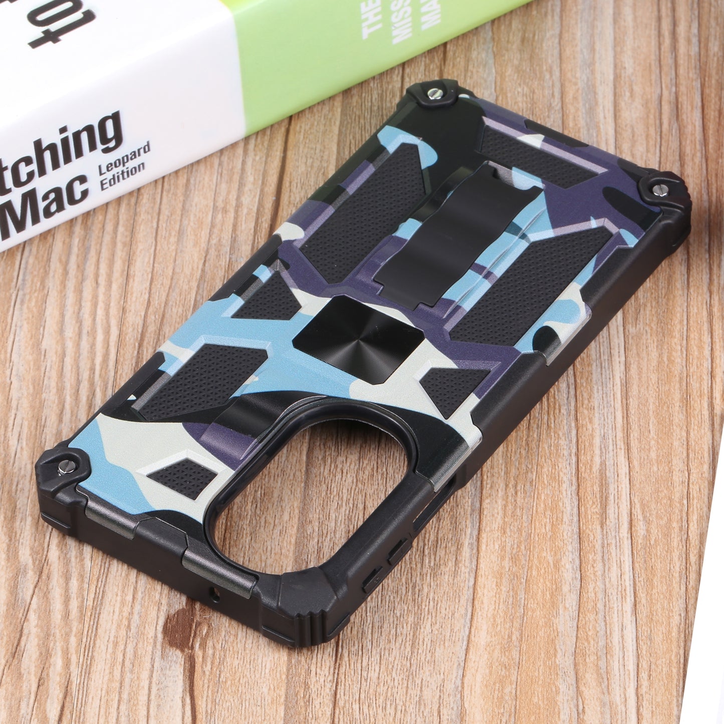 For Motorola Edge 30 Pro Camouflage Armor Shockproof TPU + PC Magnetic Protective Phone Case with Holder(Light Blue)