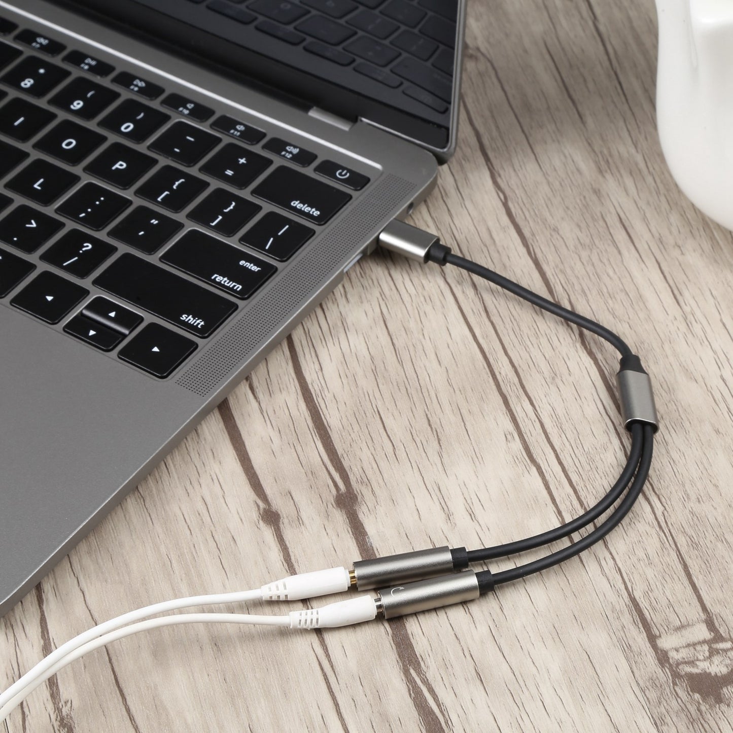 Type-C Male to Dual 3.5mm Female 2 in 1 Audio Adapter with Digital Chip