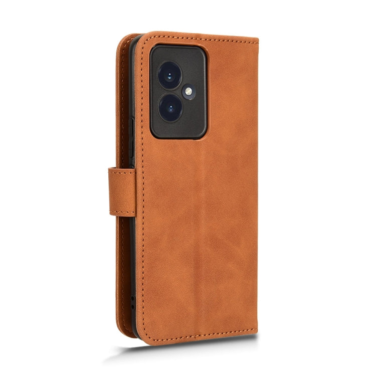 For Honor 100 5G Skin Feel Magnetic Flip Leather Phone Case(Brown)