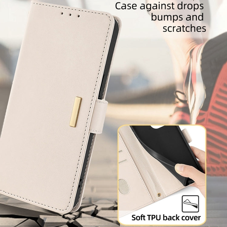 For Honor Magic6 Pro Crossbody Chain Leather Phone Case(White)