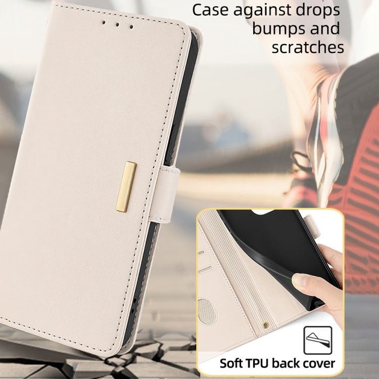 For Honor 90 GT Crossbody Chain Leather Phone Case(White)