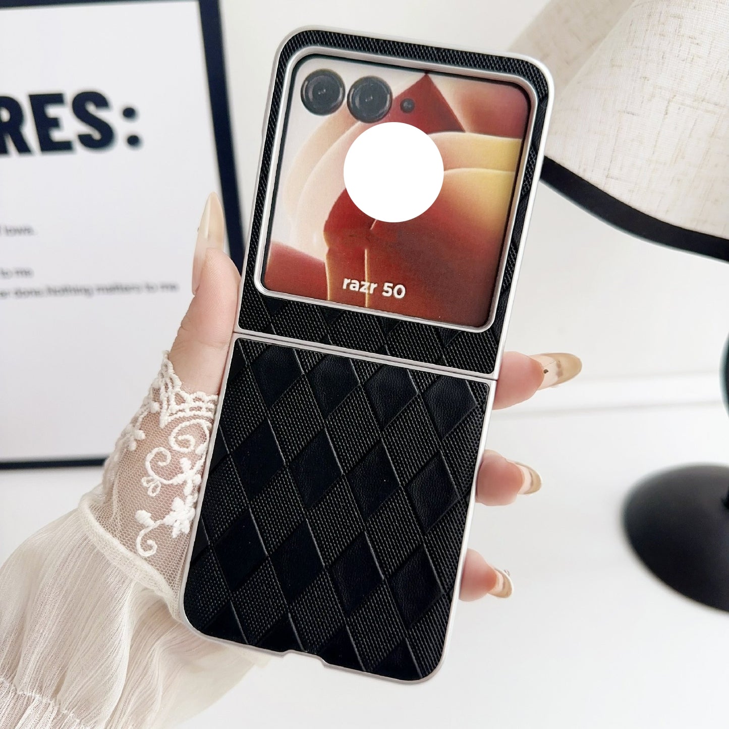 For Motorola Razr 50 Ultra Pearlescent Paint Diamond Shaped Checkered Leather Phone Case(Black)