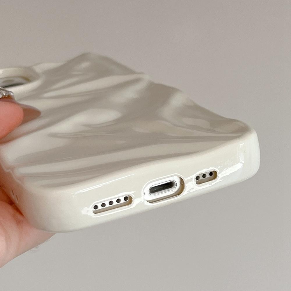 Compatible with iPhone 18 Pro Max Water Ripple Electroplating Paint TPU Phone Case - Milky White