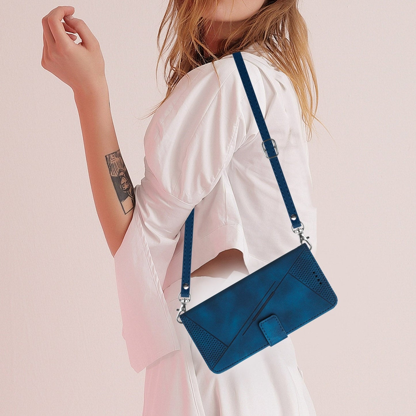 For Xiaomi 15 Pro Dream Triangle Leather Phone Case with Lanyard(Blue)