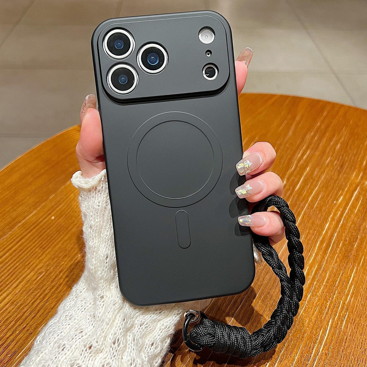 Compatible with iPhone 18 Pro Max Solid Color Liquid Silicone Magnetic Phone Case with Lanyard - Black
