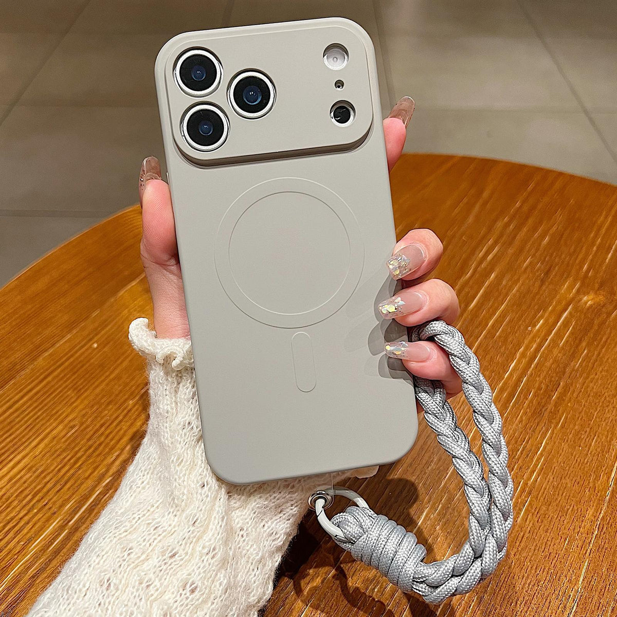 Compatible with iPhone 18 Pro Max Solid Color Liquid Silicone Magnetic Phone Case with Lanyard - Grey
