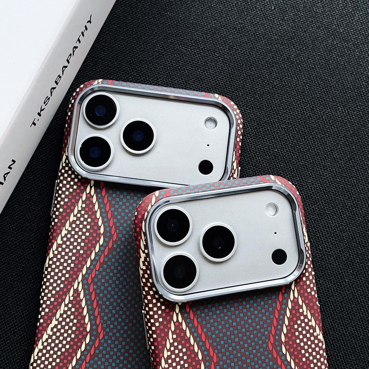Compatible with iPhone 18 Pro Max & 17 Pro Max Electroplated PC Shockproof Full Coverage Magnetic Phone Case - Red + Blue