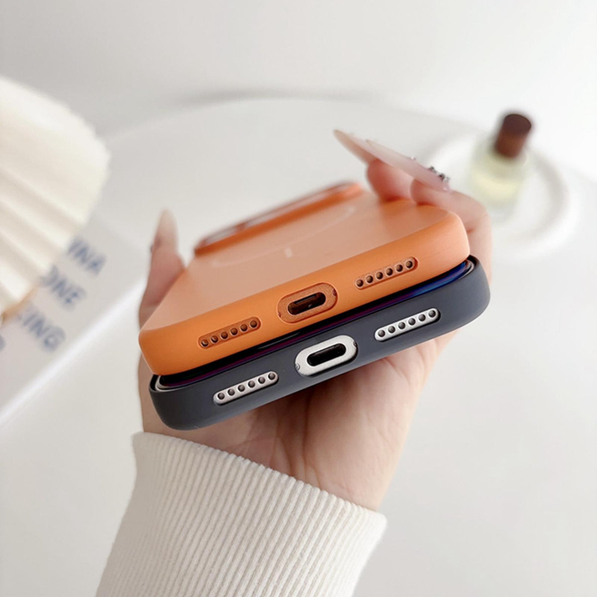 Compatible with iPhone 18 Pro Max Ultra-thin Gold Armor PC Magnetic Phone Case - Orange